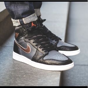 New Nike Air Jordan 1 Retro High Shoes 332550-016